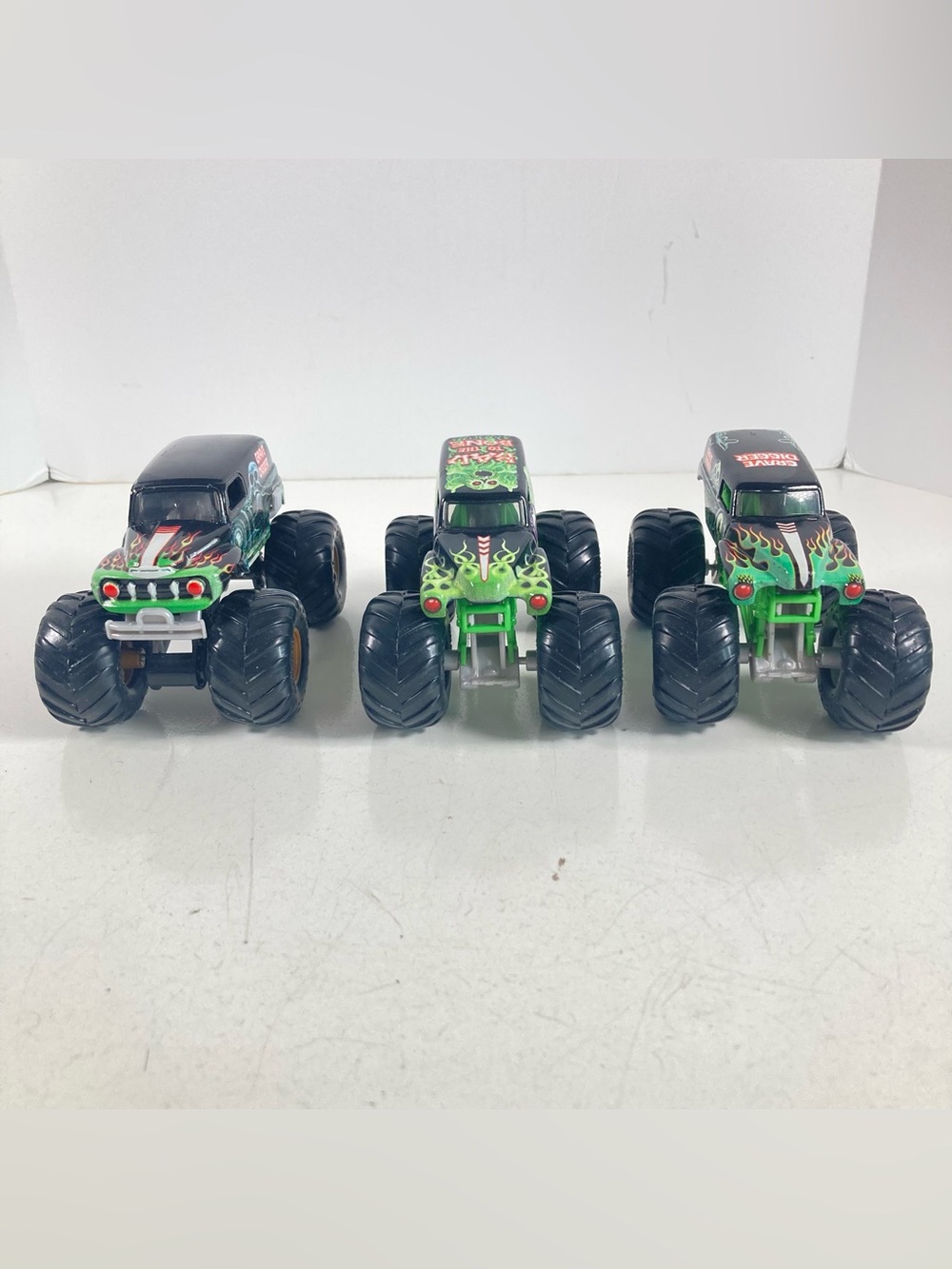 Monster Jam Grave Digger 4x4 Truck Monster Trucks Lot of 3